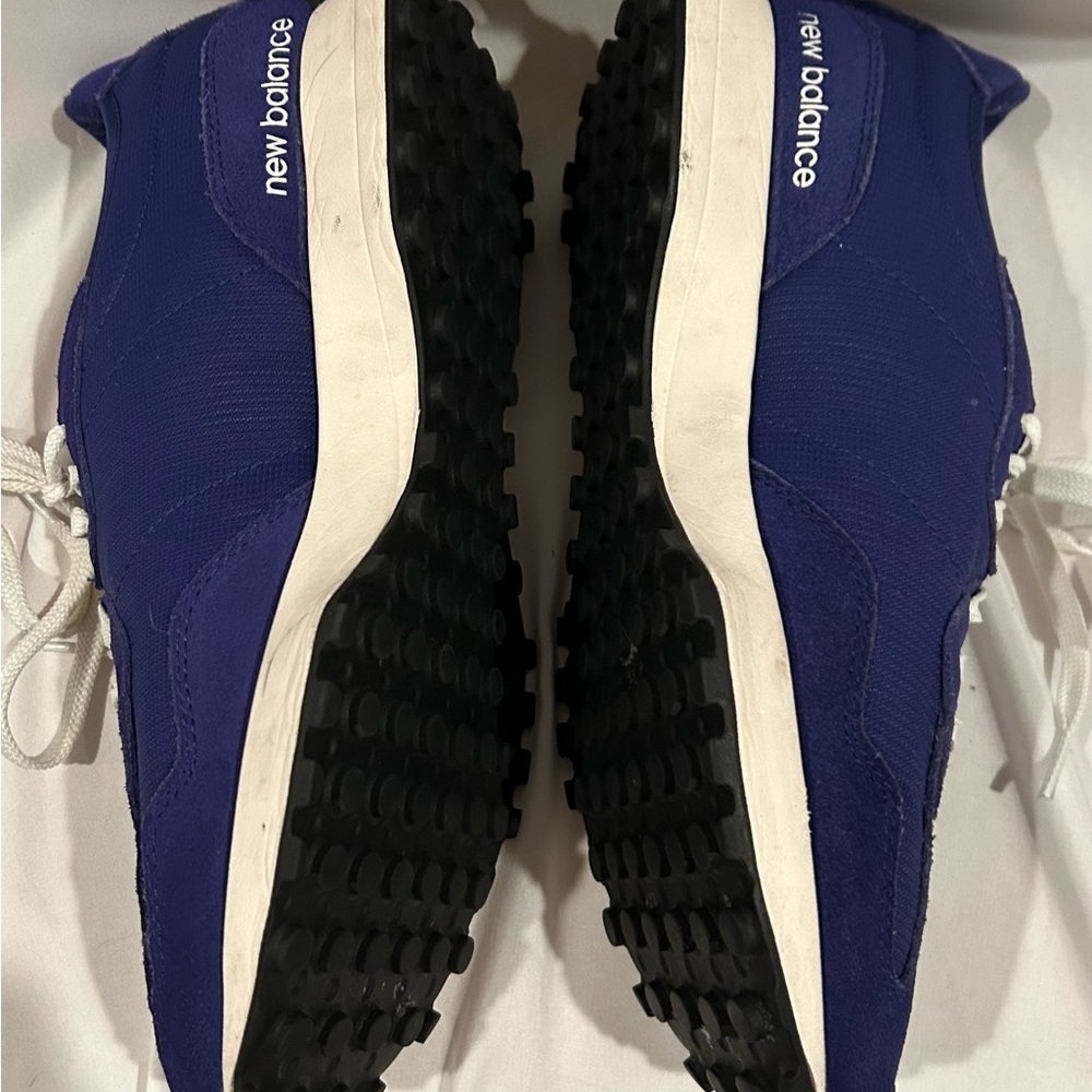 New Balance 327 Men's Retro Runner Sneaker,Deep Blue White N,Blue laces Included - Picture 4 of 6